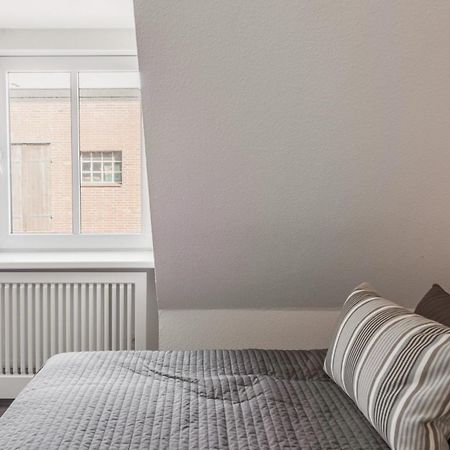 Hannes Kapitaenshaus Husum  Buitenkant foto
